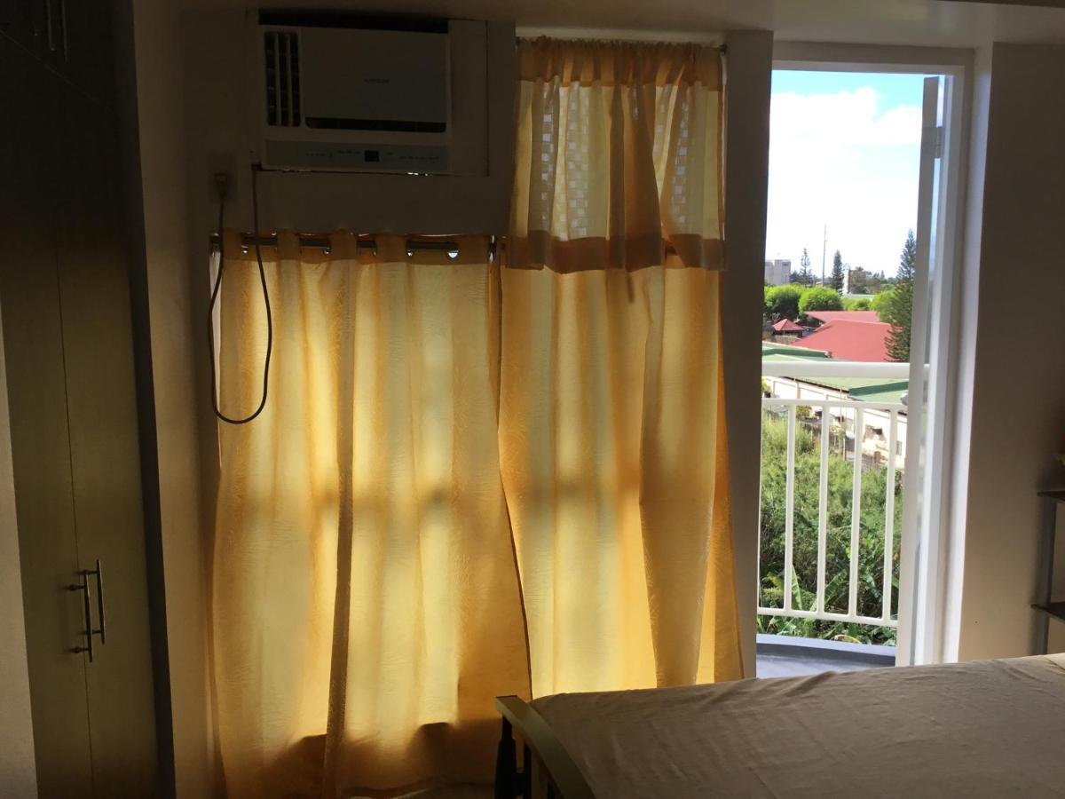 Condominium With Swimming Pool And Viewing Deck タガイタイ エクステリア 写真