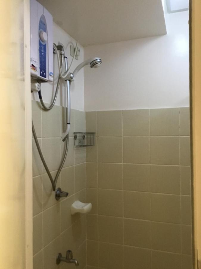Condominium With Swimming Pool And Viewing Deck タガイタイ エクステリア 写真